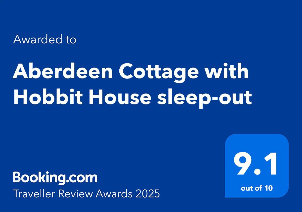 Aberdeen Cottage With Hobbit House Sleep-Out Tamahere Exterior photo